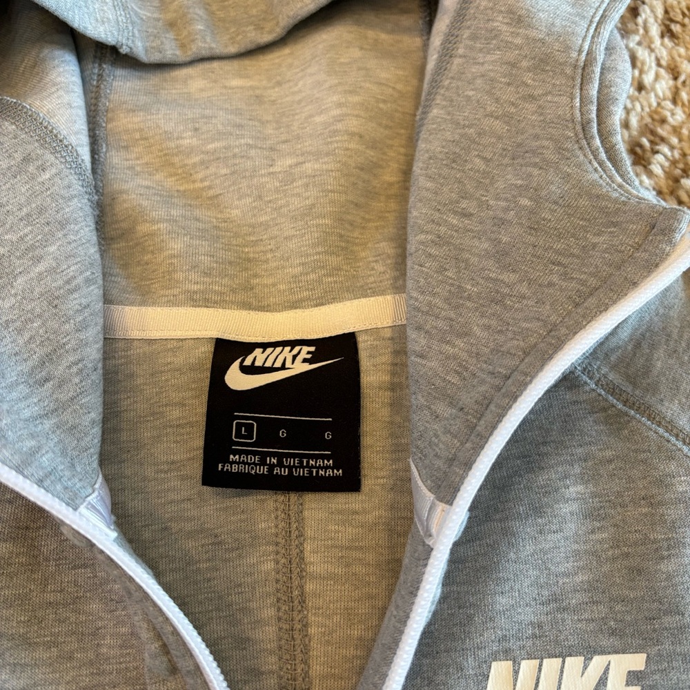 Nike Tech Jacket - image 6
